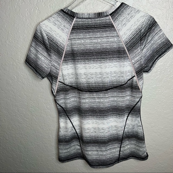 BNWOT Athleta Athletic Striped Workout Top Short Sleeve - Picture 7 of 8